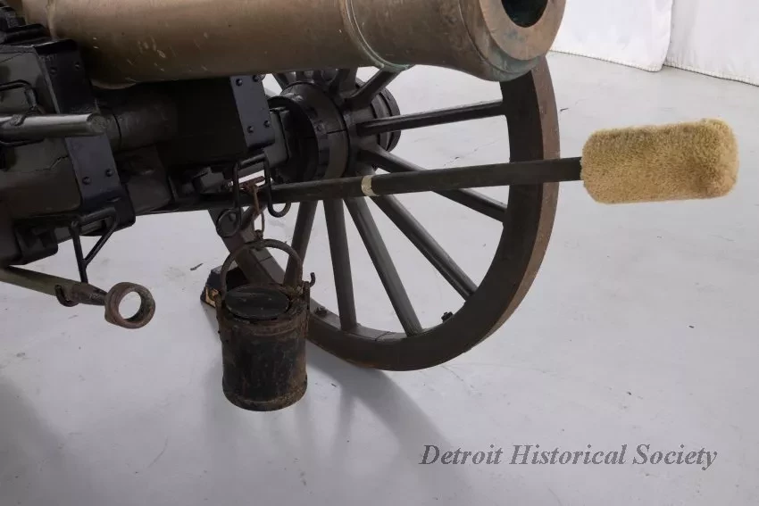 Cannon - Dhs_2008_004_013_arceye_user_019