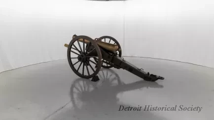 Cannon - Dhs_2008_004_013_arceye_spin_003